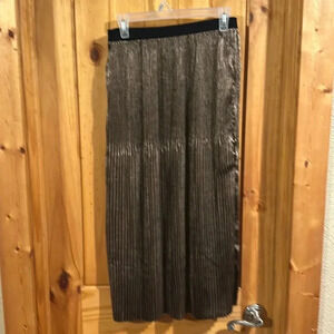 EP YAYING Gold Foil Pleated Skirt